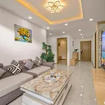 Muong Thanh My Khe Beach Apartment Da Nang
